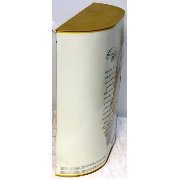 2000 Hallmark Special Edition Celebration Barbie Holiday Gold New Years 28269 - Picture 7 of 9